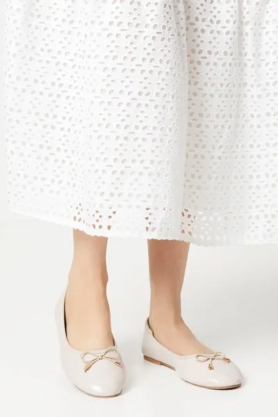 Хорошо для подошвы: широкие туфли Tonya Comfort на плоской подошве с бантом Dorothy Perkins, розовый