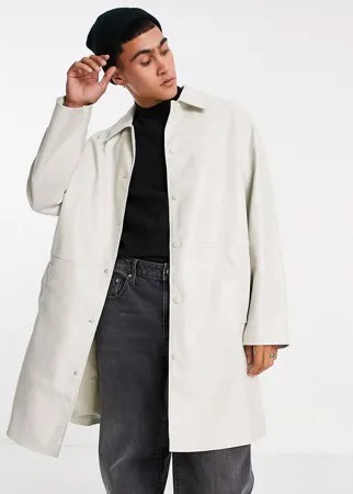 Светло-бежевый длинный тренч из искусственной кожи ASOS DESIGN-Светло-бежевый цвет