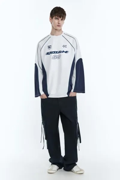 Лонгслив oversize с гоночным принтом