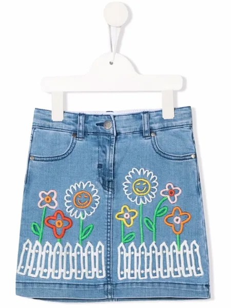 Stella McCartney Kids джинсовая юбка с вышивкой и карманами