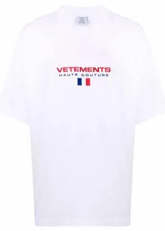 VETEMENTS футболка с вышитым логотипом