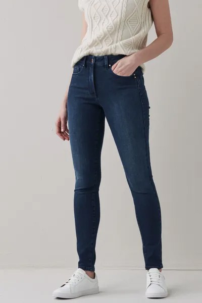 Приталенные джинсы утягивающие и моделирующие фигуру застегиваются на 1 пуговицу Next, синий