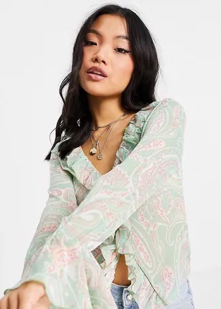 Полупрозрачная блузка с принтом пейсли, длинными рукавами и оборками ASOS DESIGN Petite-Разноцветный