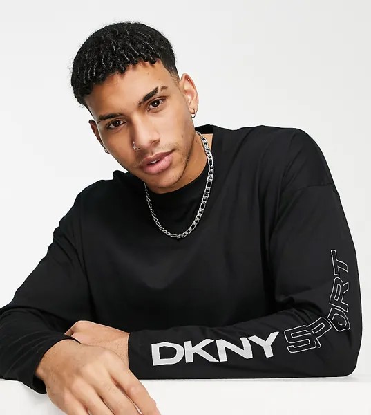 Черный лонгслив с логотипом на рукаве DKNY Sport