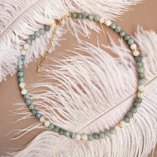 Бусы ручной работы из натуральных камней Gray Agate