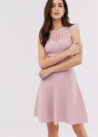 Трикотажное приталенное розовое платье со свободной юбкой French Connection-Розовый