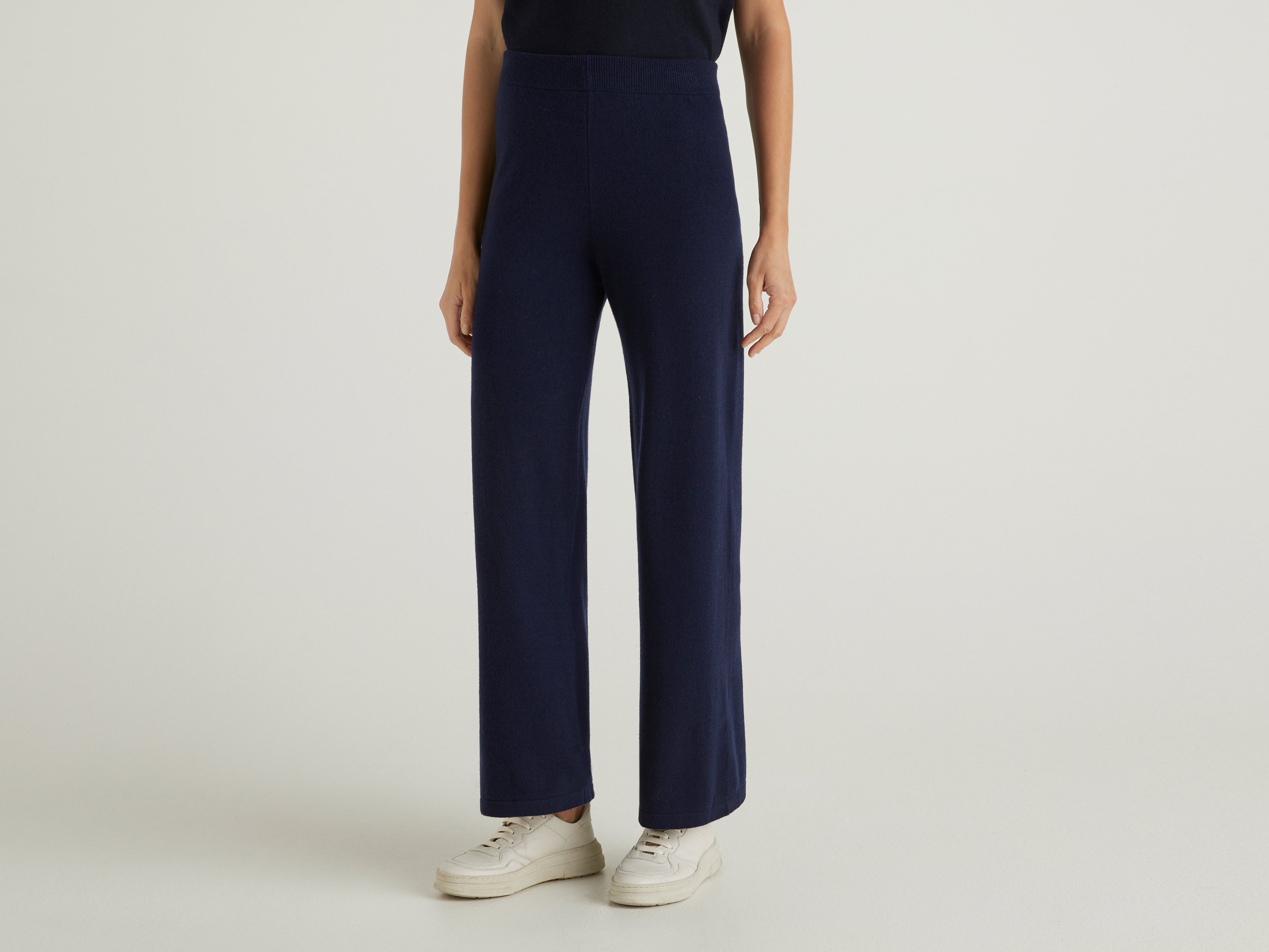 Спортивные брюки женские United Colors of Benetton 21A_1044P0106 синие M