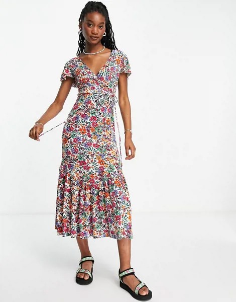 Платье мидакси с расклешенными рукавами, запахом и цветочным принтом QED London-Multi