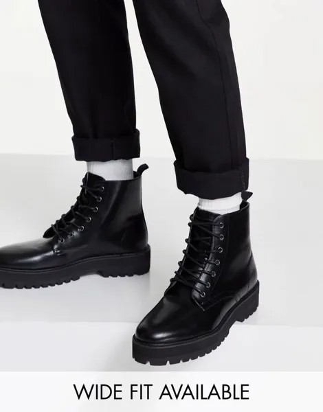 Черные ботинки на шнуровке из искусственной кожи на массивной подошве ASOS