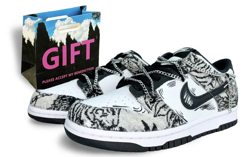 Кроссовки Nike Dunk Skateboarding Shoes Women's Low-top Black/white, черный/белый
