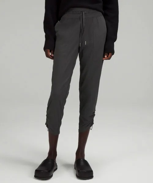 Укороченные брюки со средней посадкой Lululemon, графитовый серый