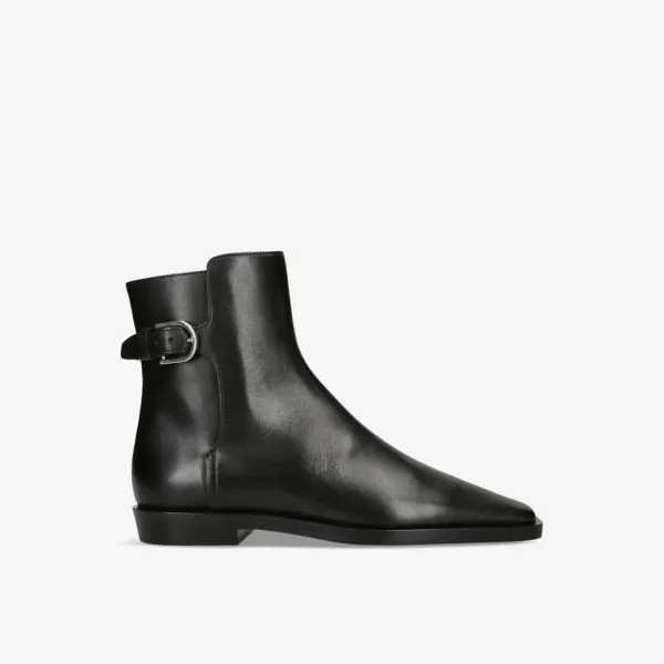 Кожаные ботинки с пряжками и квадратным носком Toteme, черный