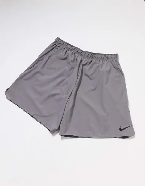 Серые шорты Nike Plus Training Flex-Черный