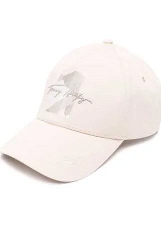 Tommy Hilfiger бейсболка с вышивкой
