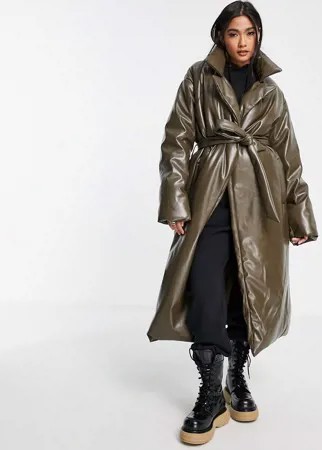 Удлиненное утепленное пальто из искусственной кожи коричневого цвета с поясом ASOS DESIGN-Коричневый цвет