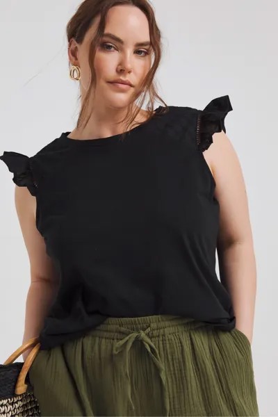 Футболка с оборками и лесенкой на рукавах Broderie Simply Be, черный
