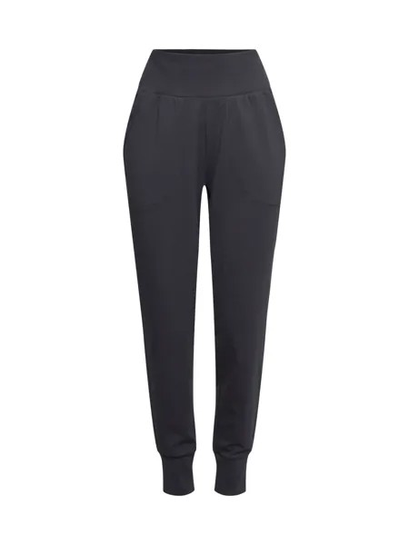 Зауженные тренировочные брюки Esprit, черный