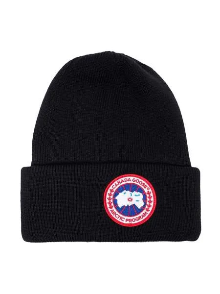 Canada Goose шапка в рубчик