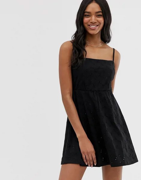 Черный сарафан с квадратным вырезом и вышивкой ришелье ASOS DESIGN