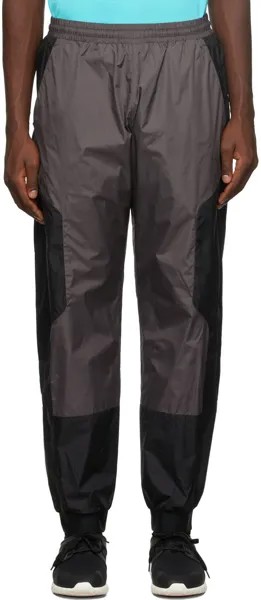 Серые нейлоновые брюки для отдыха Moncler