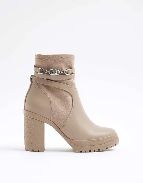 Бежевые ботинки на каблуке с ремешком River Island Hardware