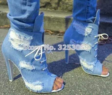 Женские роскошные джинсовые ботильоны небесно-голубого цвета на высоком каблуке в стиле ретро, рваные джинсы, ботинки на шнуровке, мотоцикл...