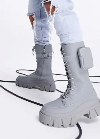 Серые высокие ботинки из искусственной кожи на массивной подошве со шнуровкой и карманами ASOS DESIGN-Серый