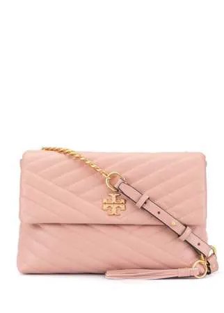 Tory Burch сумка на плечо Kira с откидным клапаном и узором шеврон