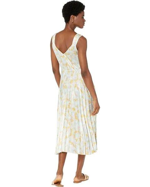 Платье Vince Lotus V-Neck Pleated Slip Dress, цвет Warm Sand
