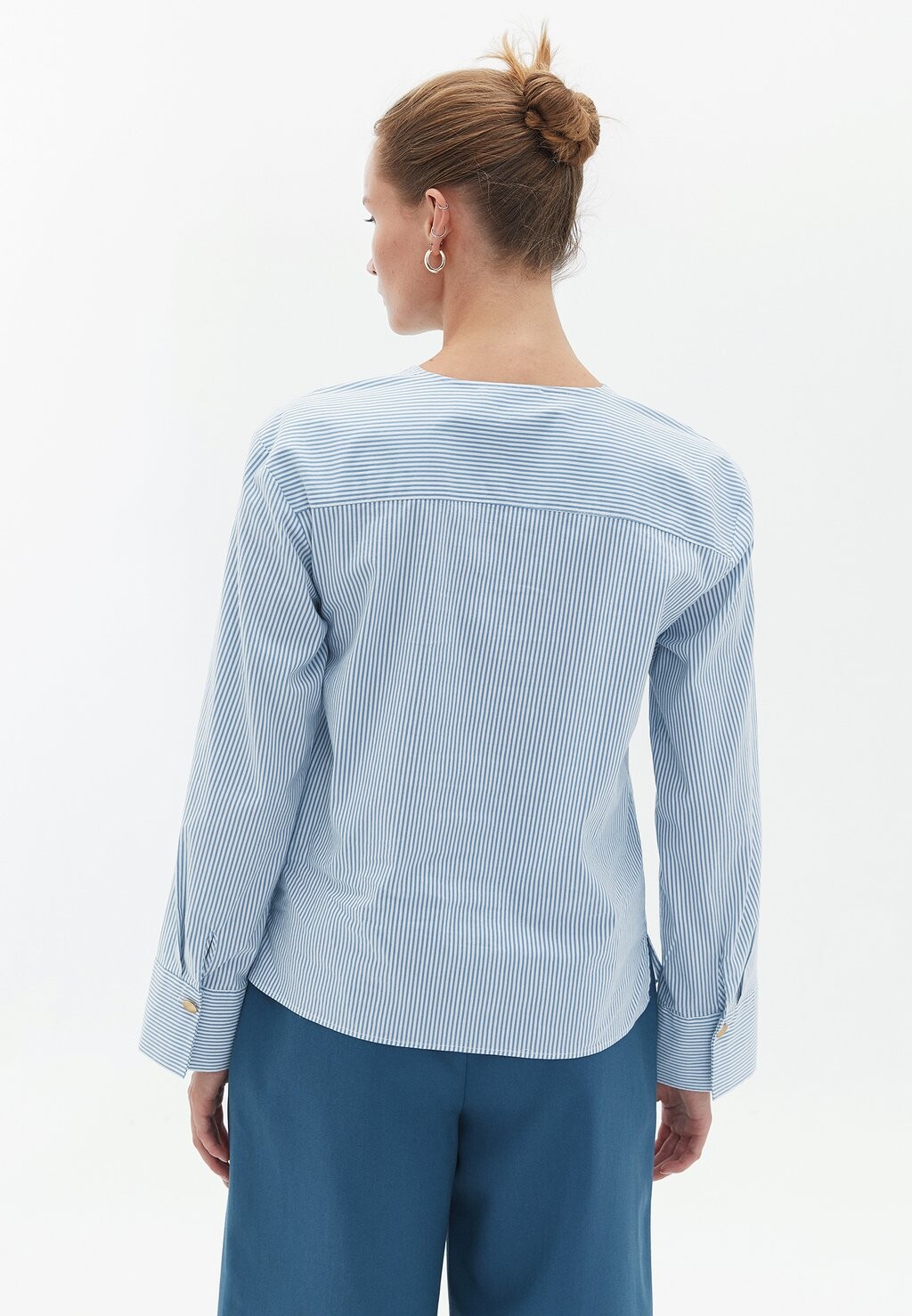 Блуза STRIPED WITH BUTTONS OXXO, светло-голубой