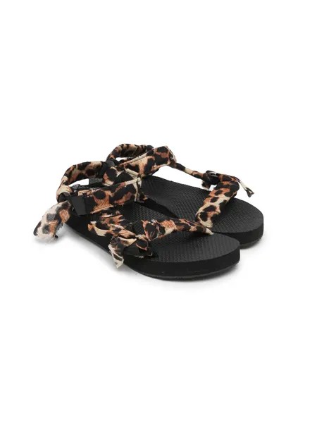 Arizona Love Trekky leopard print sandals