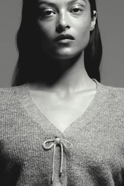 Жилет с лентой из стразов H&M, серый