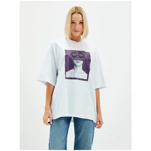 Футболка в тубе CHAPURIN & JENYA VYGUZOV white&purple