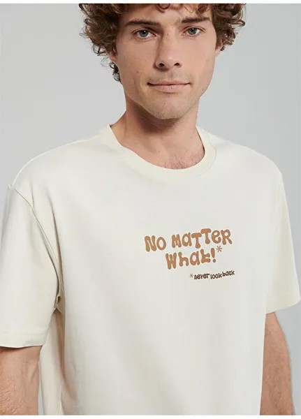 Однотонная бежевая мужская футболка с прямым воротником M0611940-70072_NO MATTER T-SHIRT Mavi, бежевый