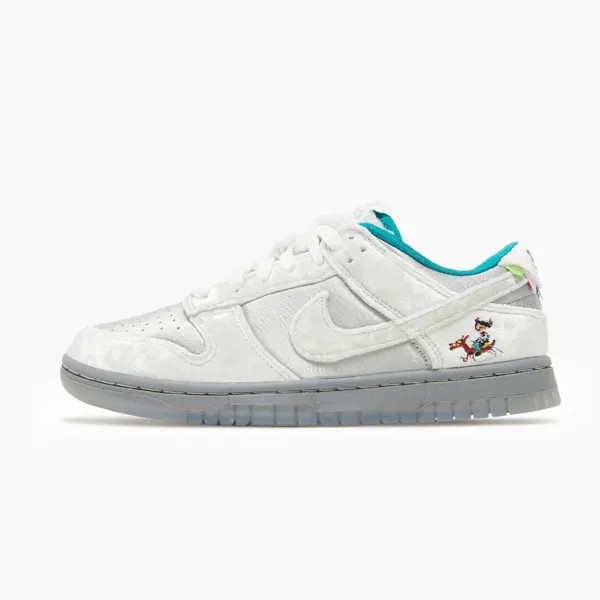 Кроссовки Nike Dunk Low WMNS 