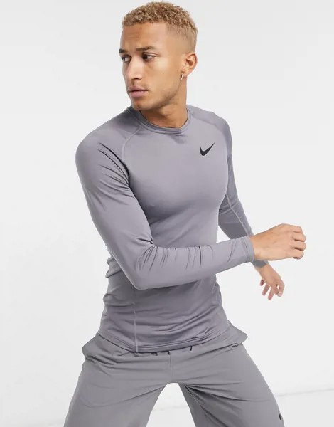 Серый лонгслив Nike Training therma