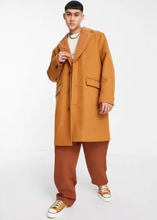 Горчичное пальто с воротником «борг» ASOS DESIGN-Blonde