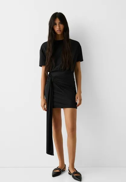 Платье-футляр KNOTTED Bershka, цвет black