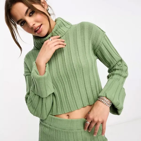 Свитер Asos Design Crop With High Neck In Rib, хаки