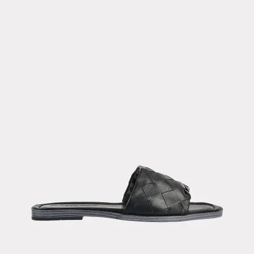 Сабо женские Versiya shop 37521 черные 38 RU