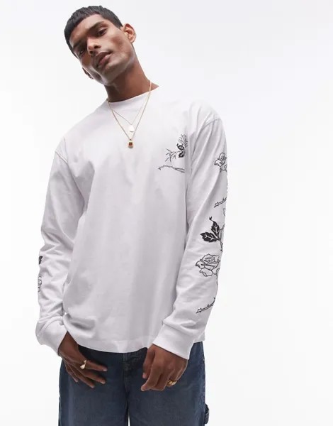 Topman — белая футболка оверсайз с длинными рукавами и принтом розы на груди и рукавах