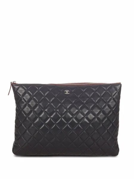 Chanel Pre-Owned стеганый клатч 2013-2014-го года с логотипом CC