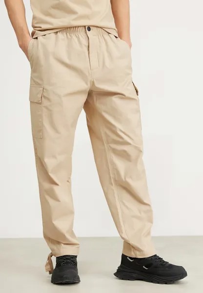 Брюки-карго Essential Regular Pant Calvin Klein Jeans, цвет warm sand