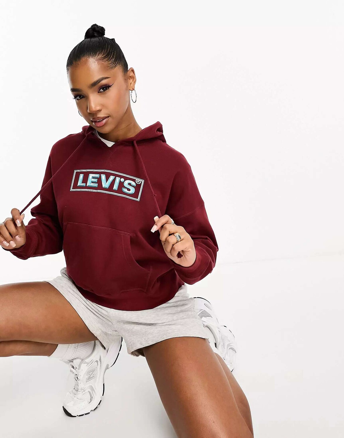 Бордово-красная худи Levi's Authentic с логотипом boxtab