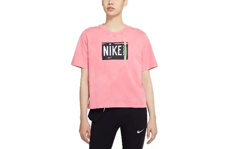 Спортивная футболка женская Sunset Red Nike