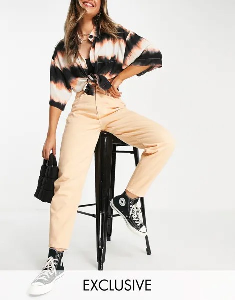 Непринужденные джинсы в стиле мам '92 персикового цвета в стиле Reclaimed Vintage