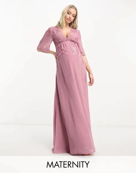 Лиловое платье макси с глубоким вырезом и декором Hope & Ivy Maternity