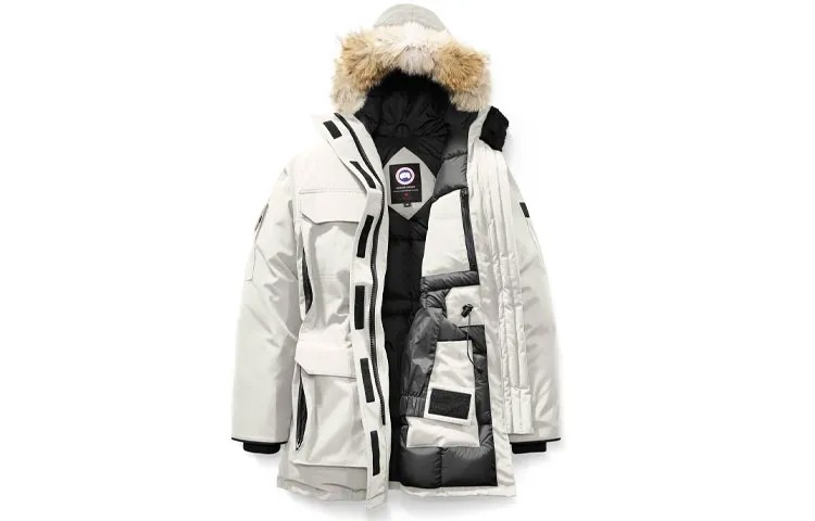 Женский пуховик Canada Goose, цвет morning white