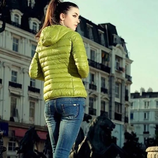 Популярный продукт Женщины Зимний спорт Куртка Пальто Тонкий с капюшоном Пальто с длинным рукавом Zip Top