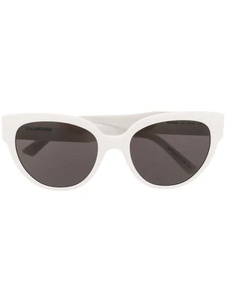 Balenciaga Eyewear солнцезащитные очки в оправе 'кошачий глаз'